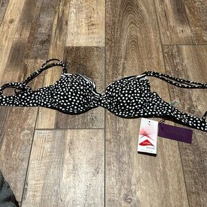 Lascana dotted underwire bikini top 34B ￼